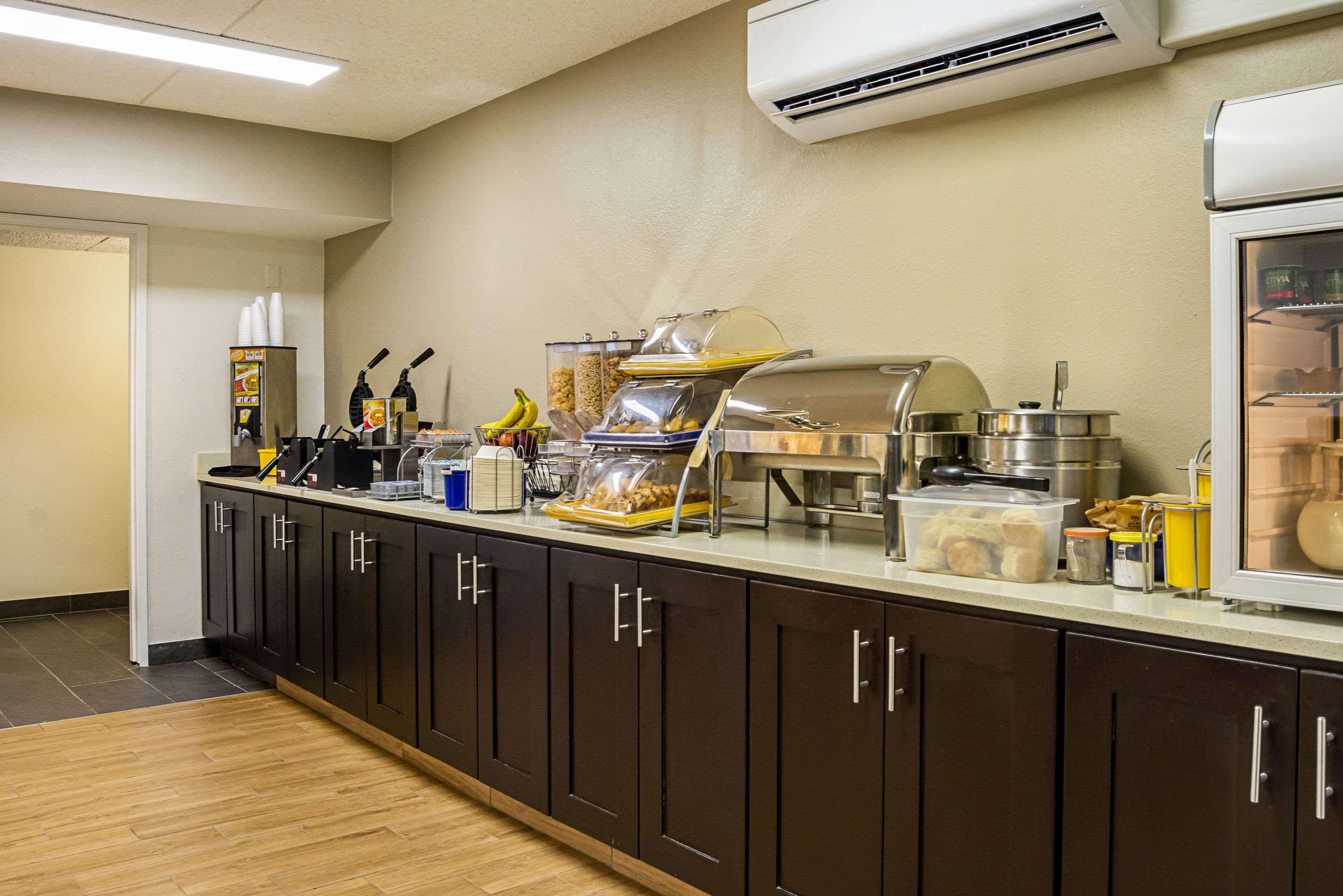 Quality Inn & Suites Clackamas - Portland Εξωτερικό φωτογραφία