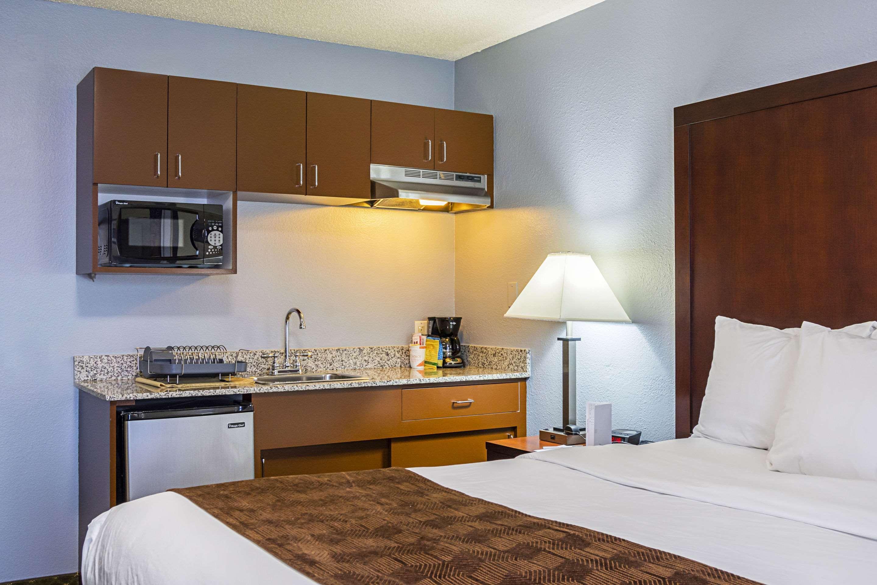 Quality Inn & Suites Clackamas - Portland Εξωτερικό φωτογραφία