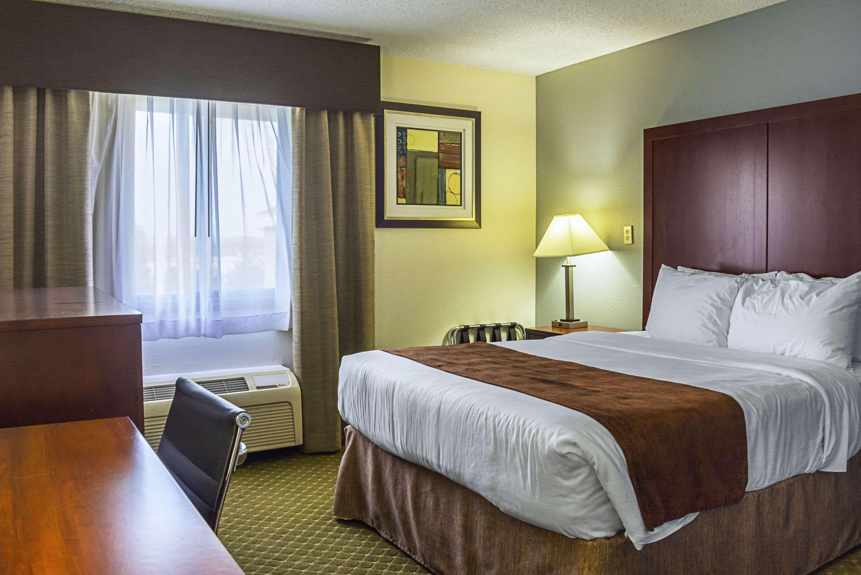 Quality Inn & Suites Clackamas - Portland Εξωτερικό φωτογραφία
