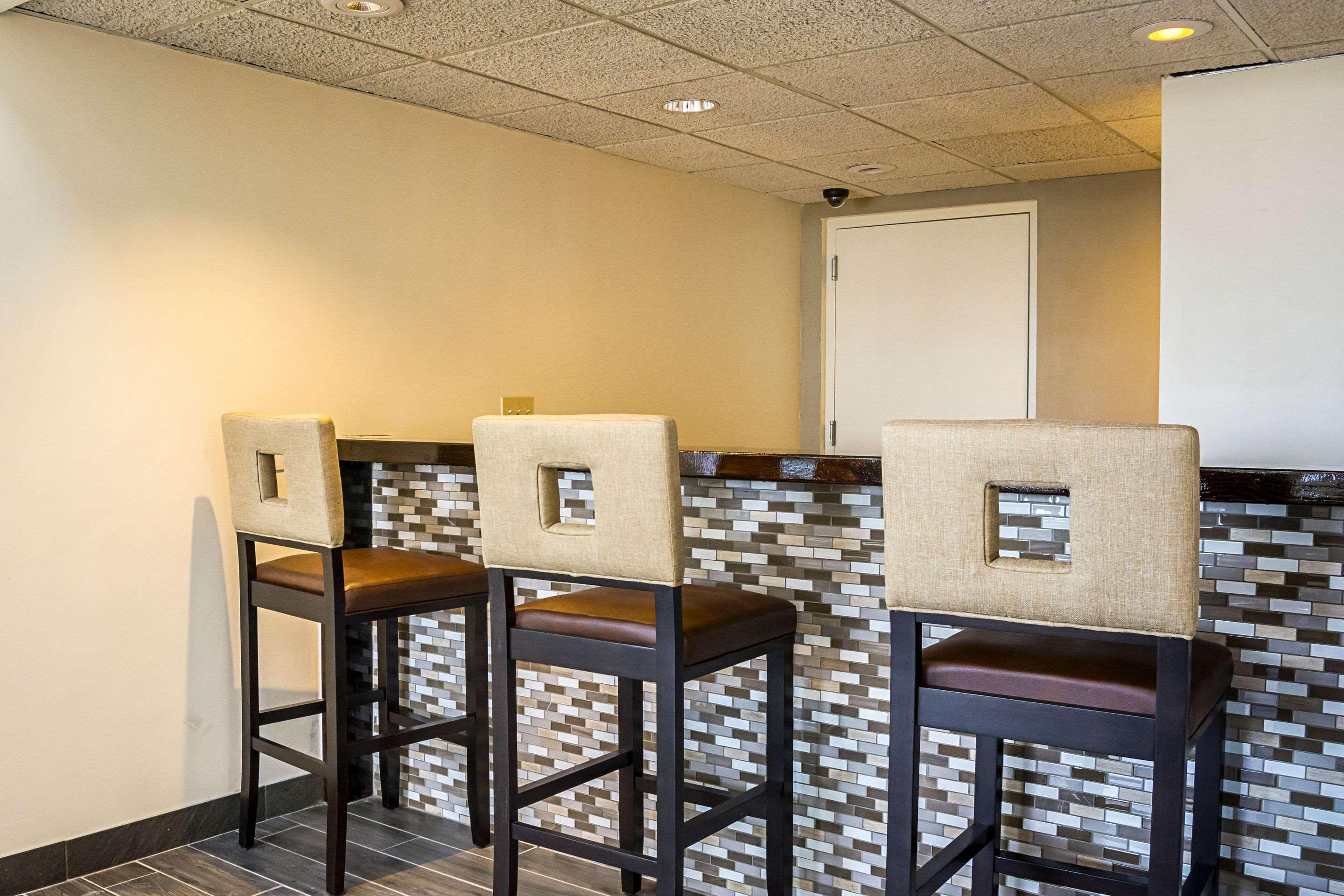 Quality Inn & Suites Clackamas - Portland Εξωτερικό φωτογραφία