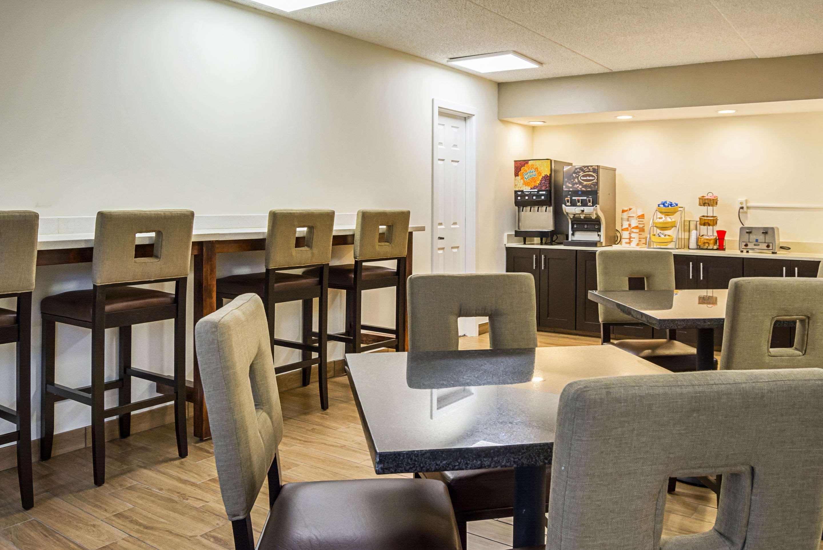 Quality Inn & Suites Clackamas - Portland Εξωτερικό φωτογραφία