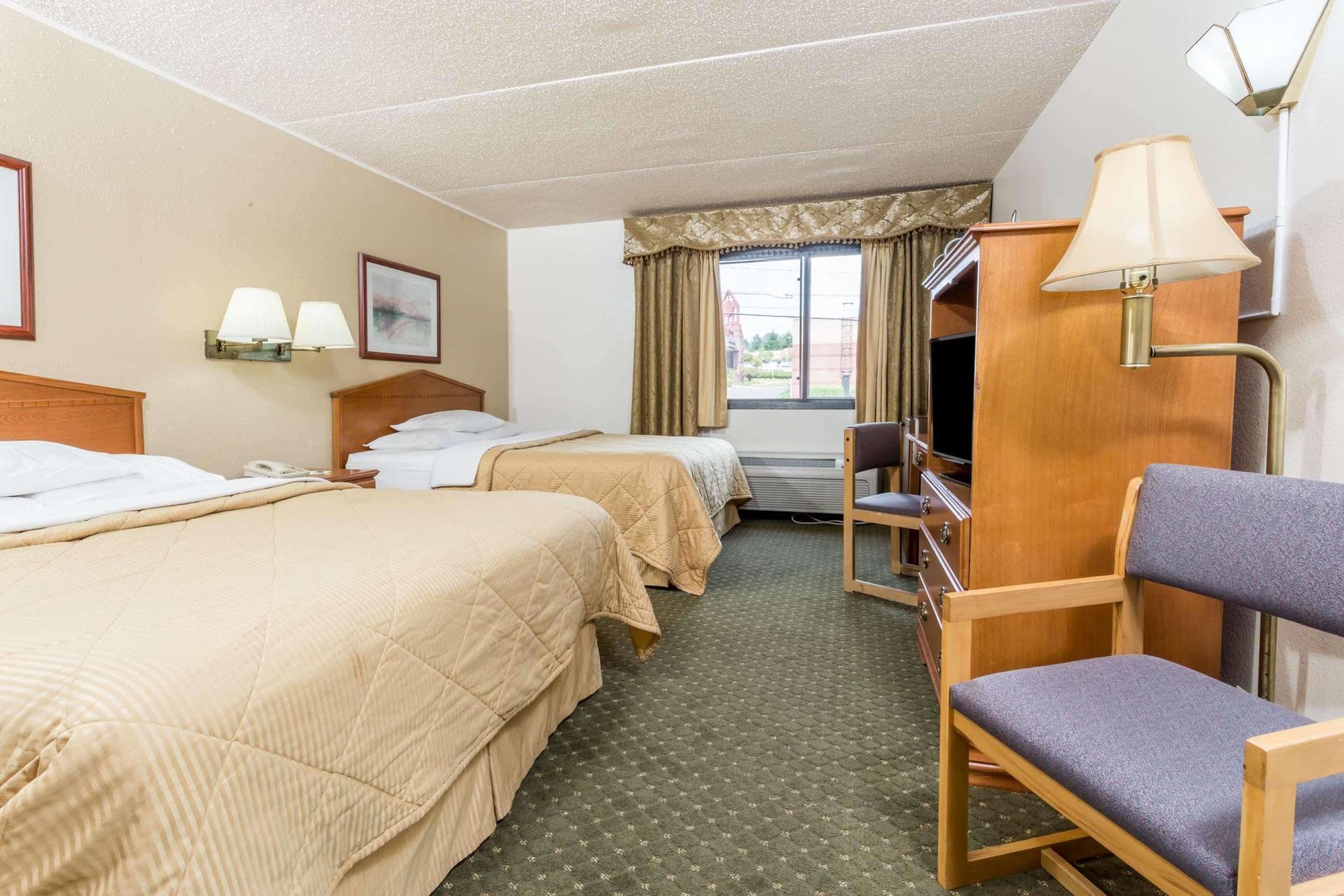 Quality Inn & Suites Clackamas - Portland Εξωτερικό φωτογραφία