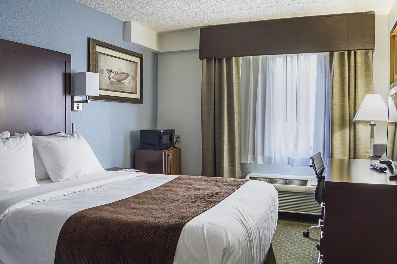 Quality Inn & Suites Clackamas - Portland Εξωτερικό φωτογραφία