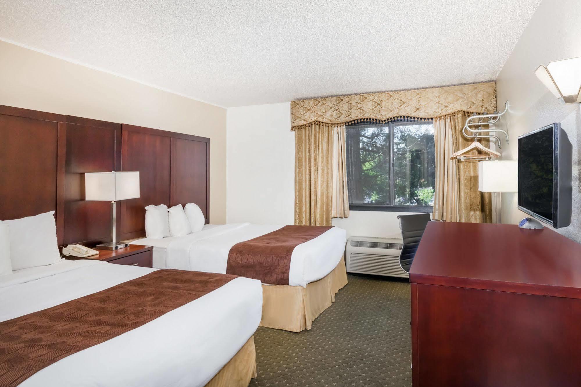 Quality Inn & Suites Clackamas - Portland Εξωτερικό φωτογραφία